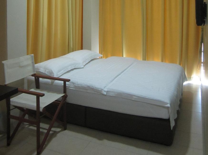 Place2Stay Hotel Malacca Extérieur photo